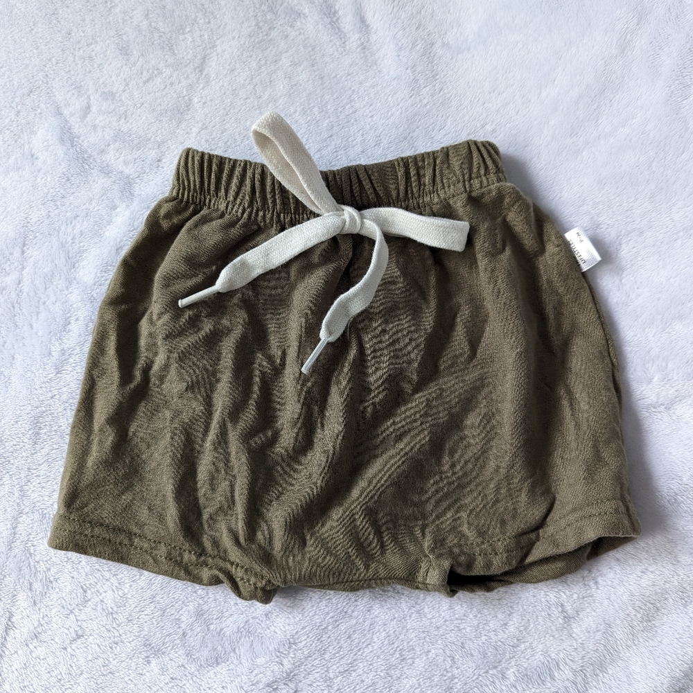 Portage and main harem shorts 0-6mo olive